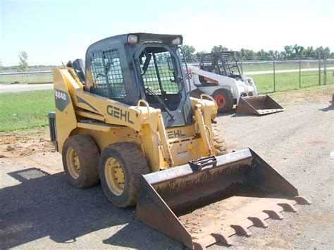 gehl 165 skid steer specs|gehl 4840 skid steer specs.